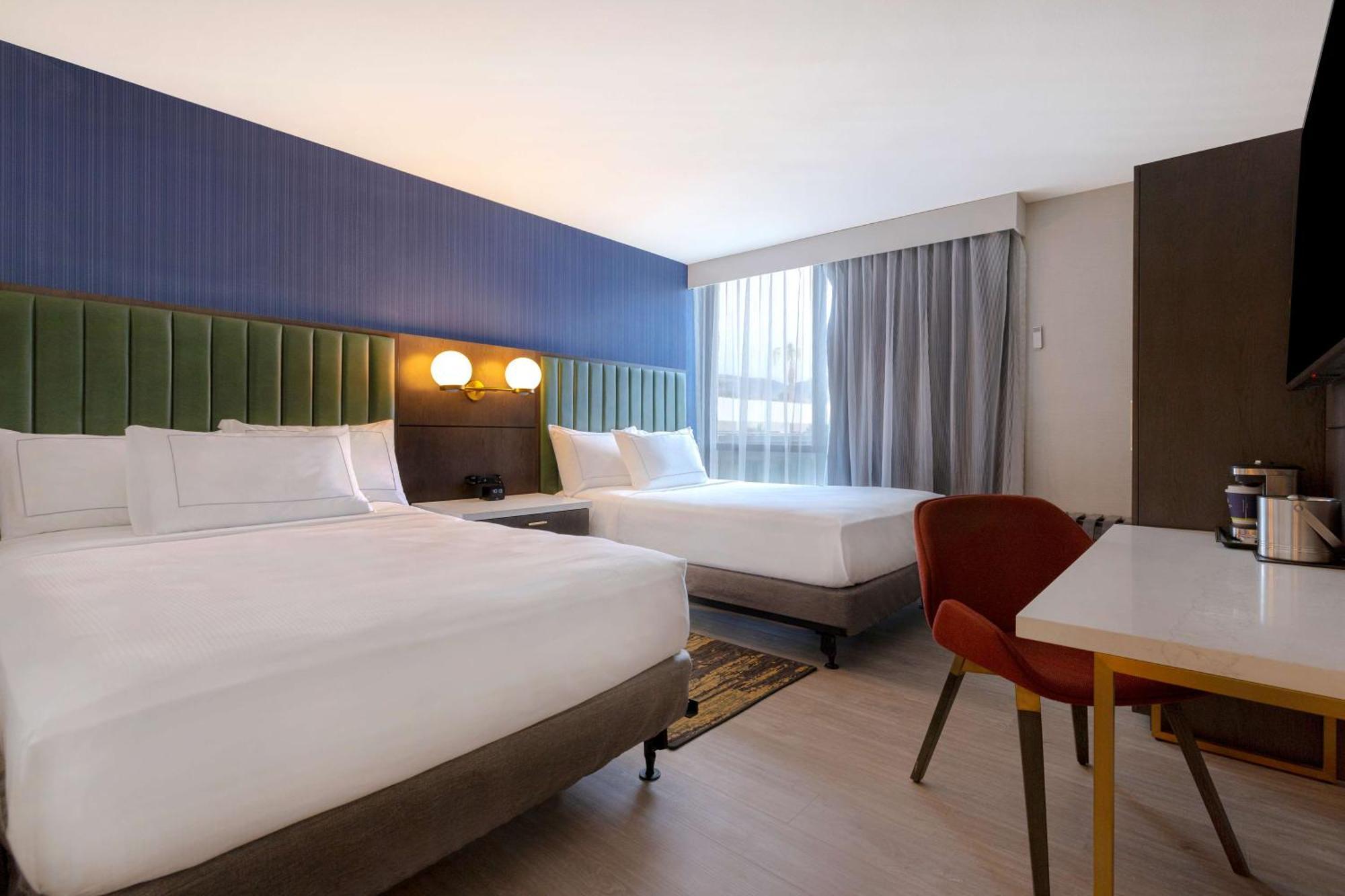 Отель Doubletree By Hilton Palmdale, Ca Экстерьер фото